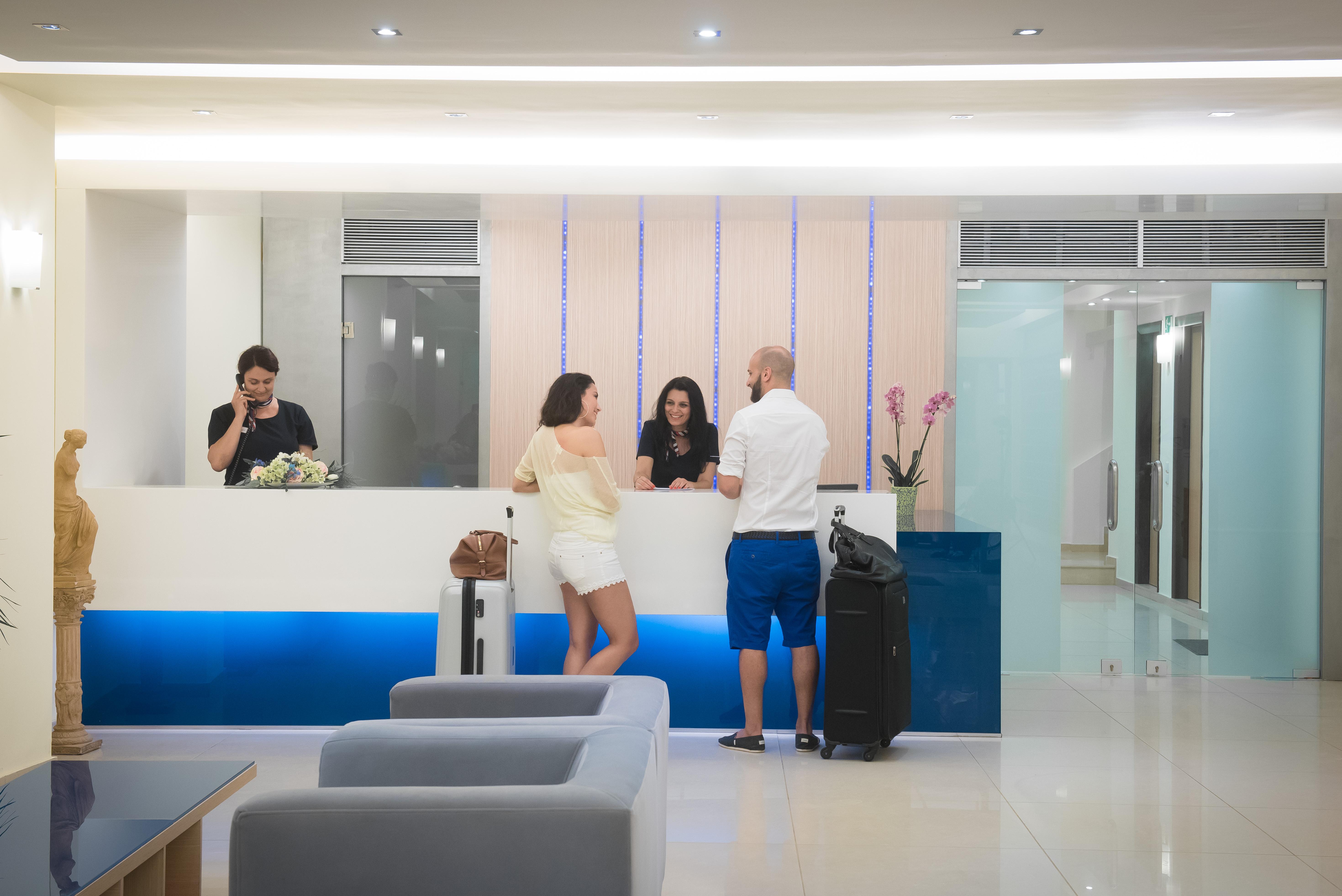 Corissia Princess Hotel เยโอริยิอูโปลิส ภายนอก รูปภาพ