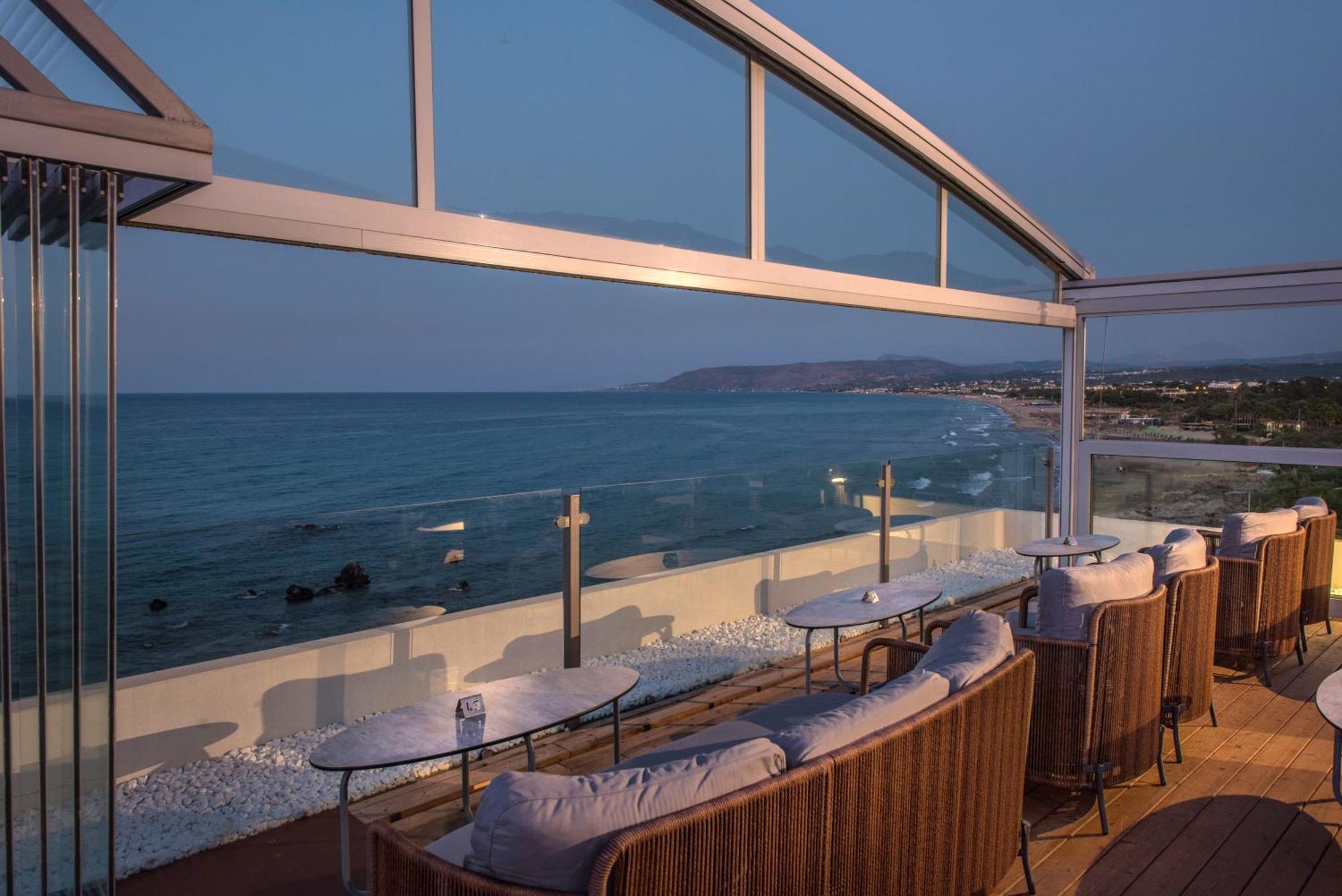 Corissia Princess Hotel เยโอริยิอูโปลิส ภายนอก รูปภาพ